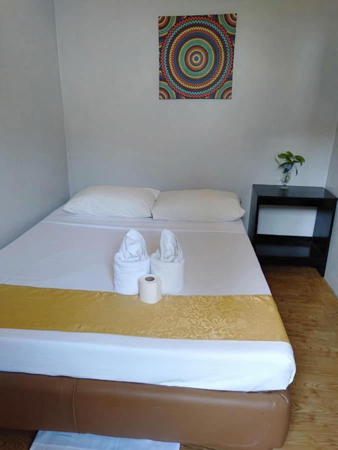 Residencia Katrina Bed And Breakfast El Nido Exterior foto